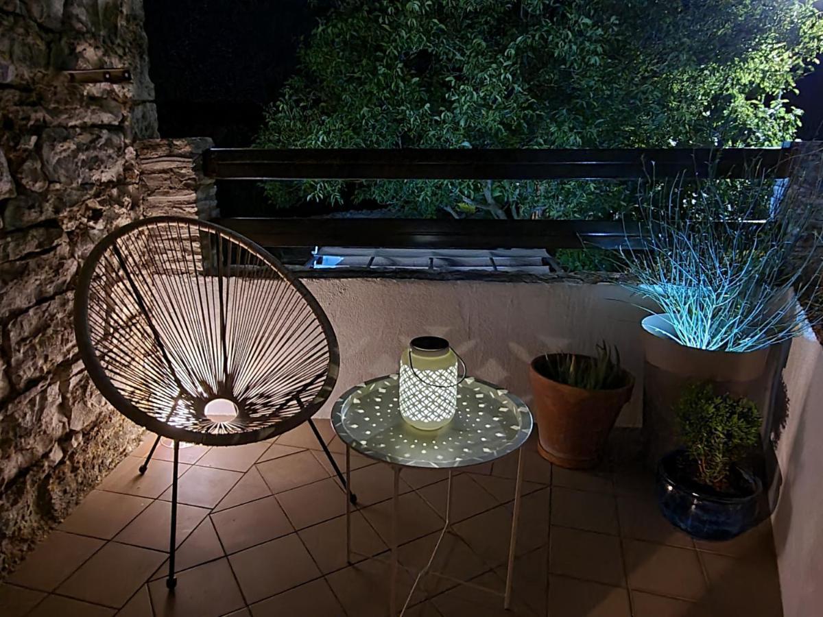 Villa Stonehouse Ana With Jacuzzi Rovinj-Krmed Exterior foto